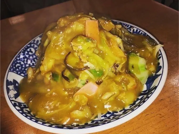 カレー皿うどん